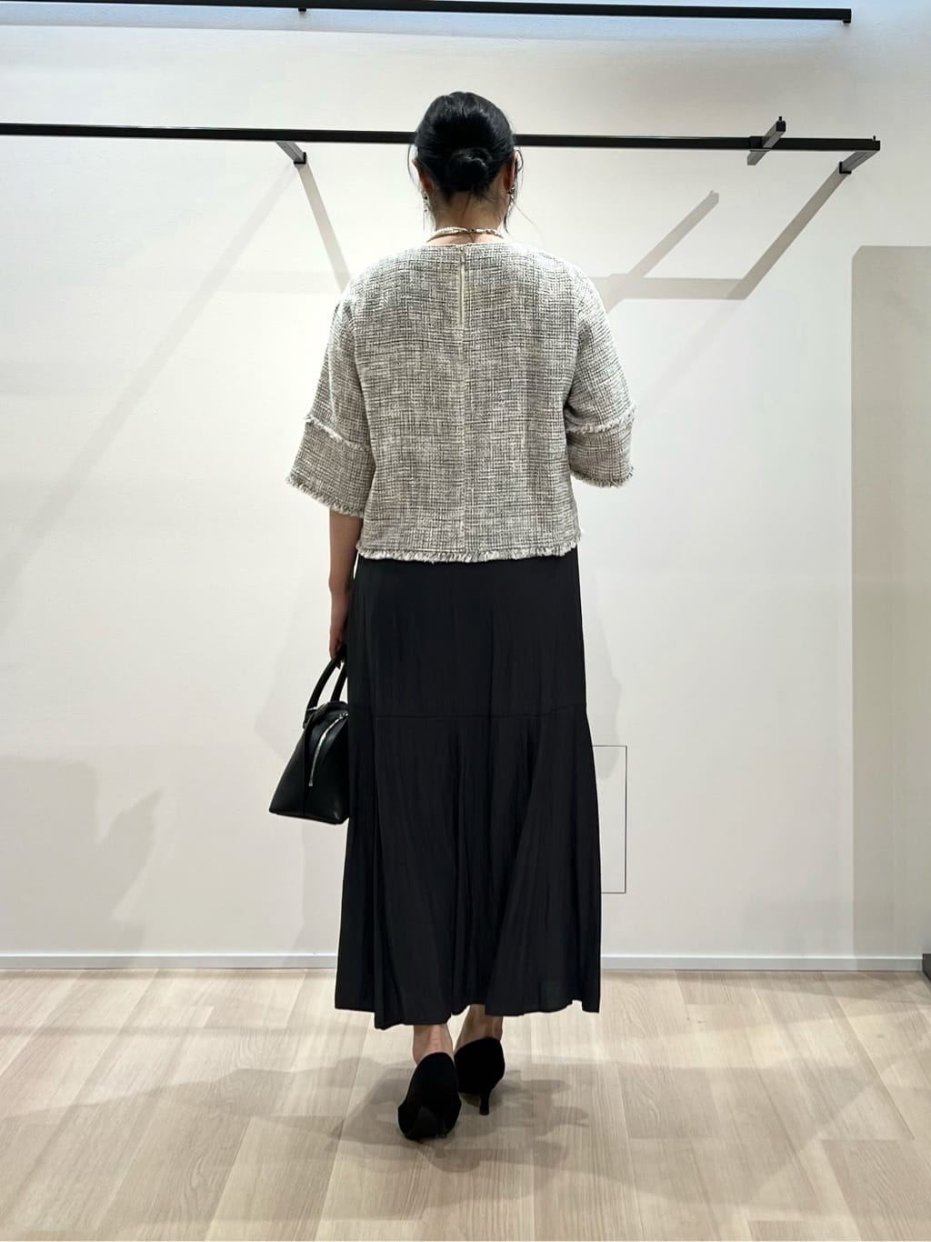 TOMOMIさんの「UNTITLED｜◆【洗える】ツイードドルマンブラウス」を使ったコーディネート