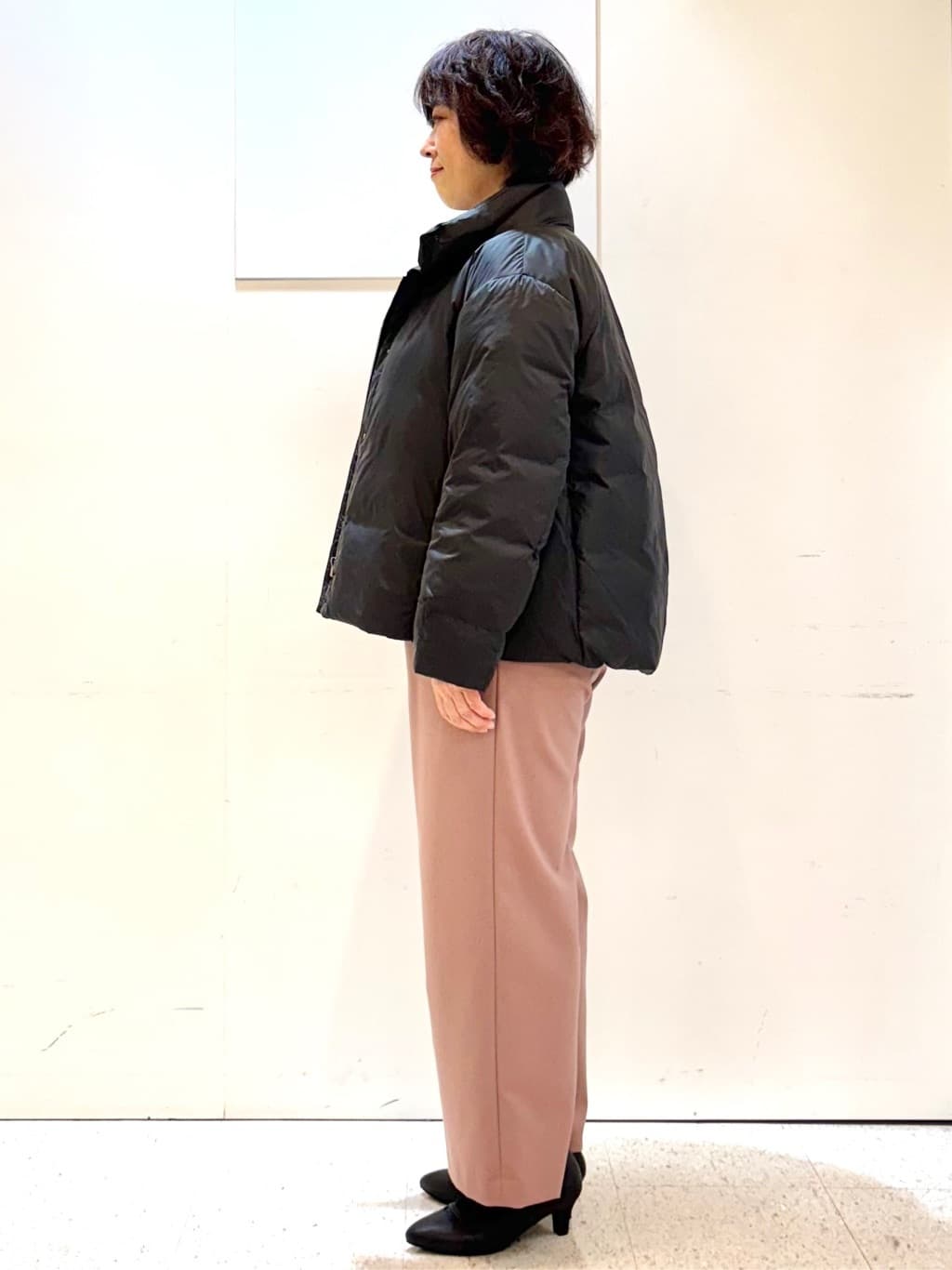 ヤスコさんの「Reflect｜【すっきりシルエット】ショート丈ダウンコート」を使ったコーディネート