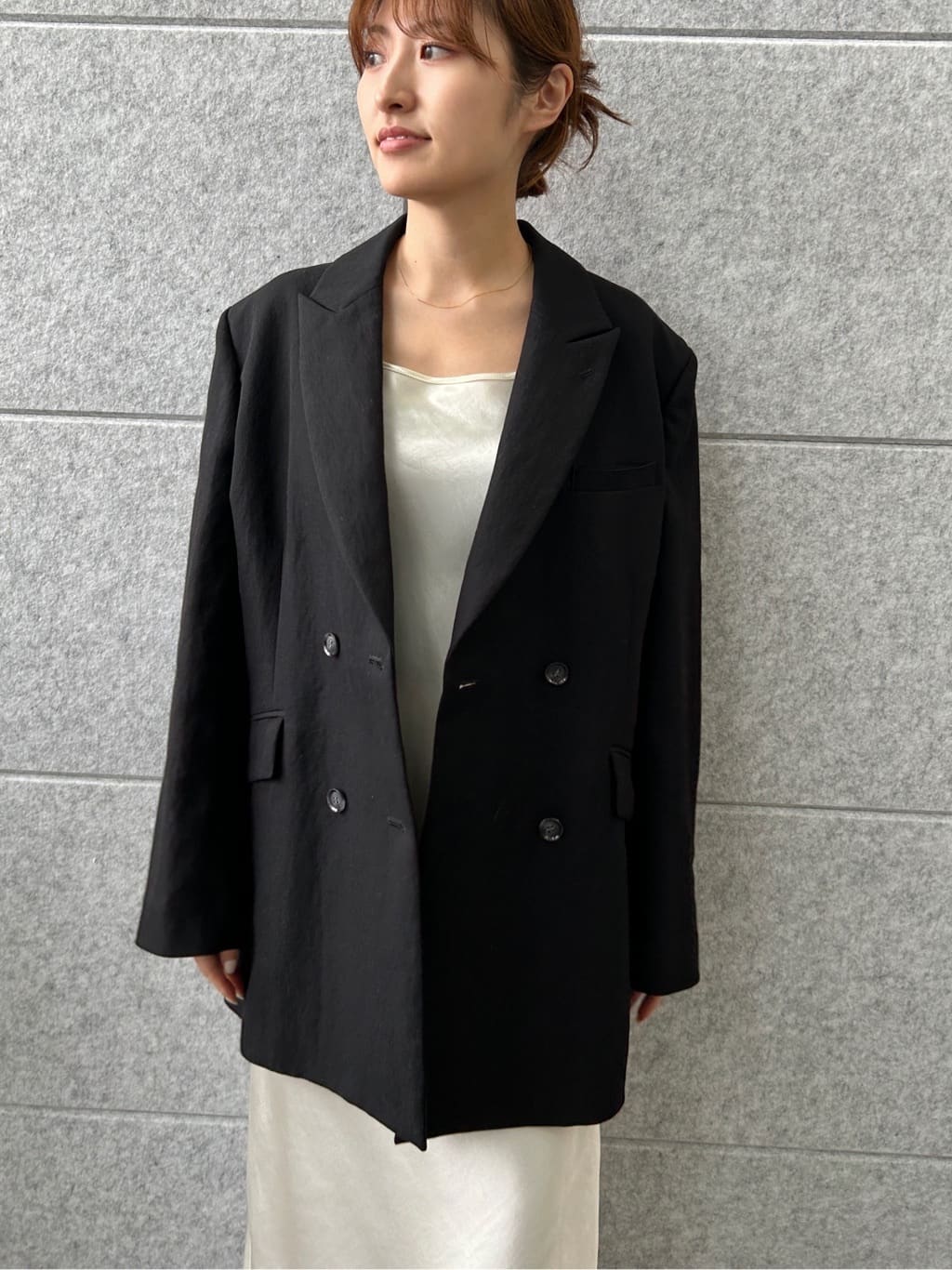 harunaさんの「CODE A｜satin cami dress」を使ったコーディネート