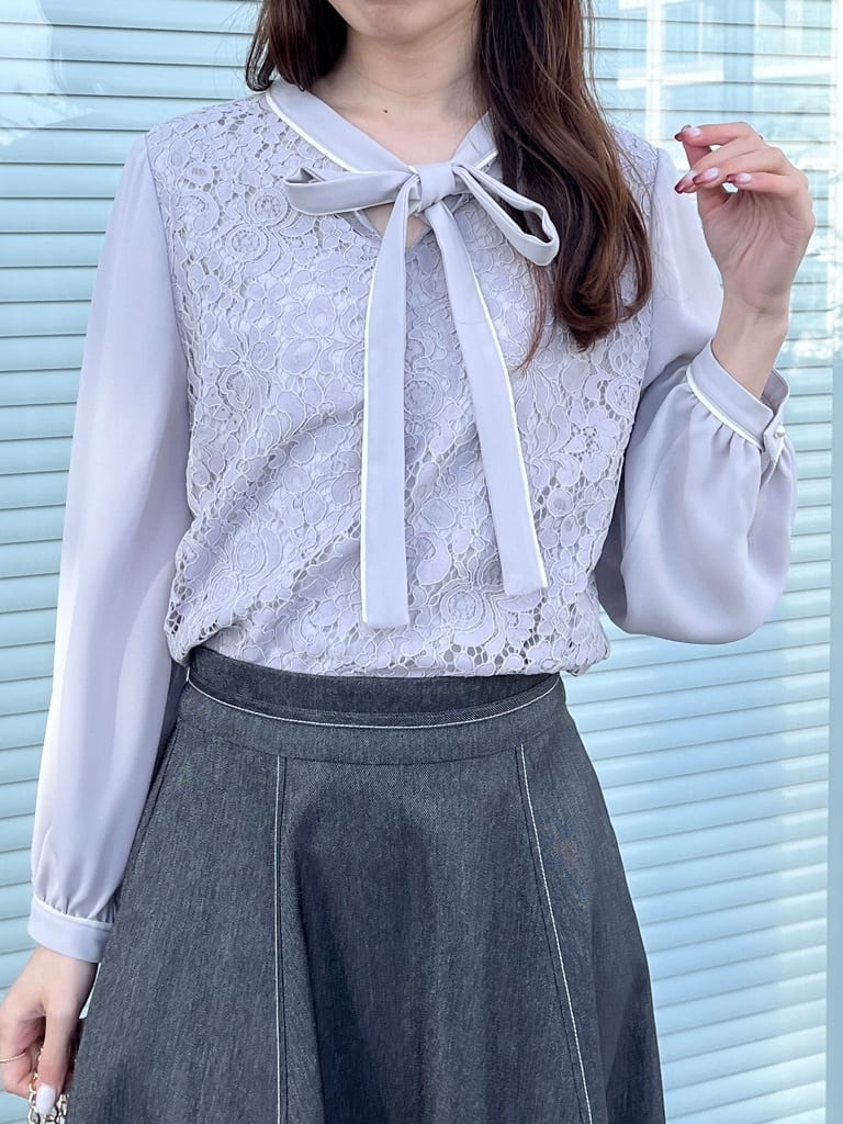 はばさんの「Couture brooch｜【洗える・通勤】フラワーレースブラウス」を使ったコーディネート