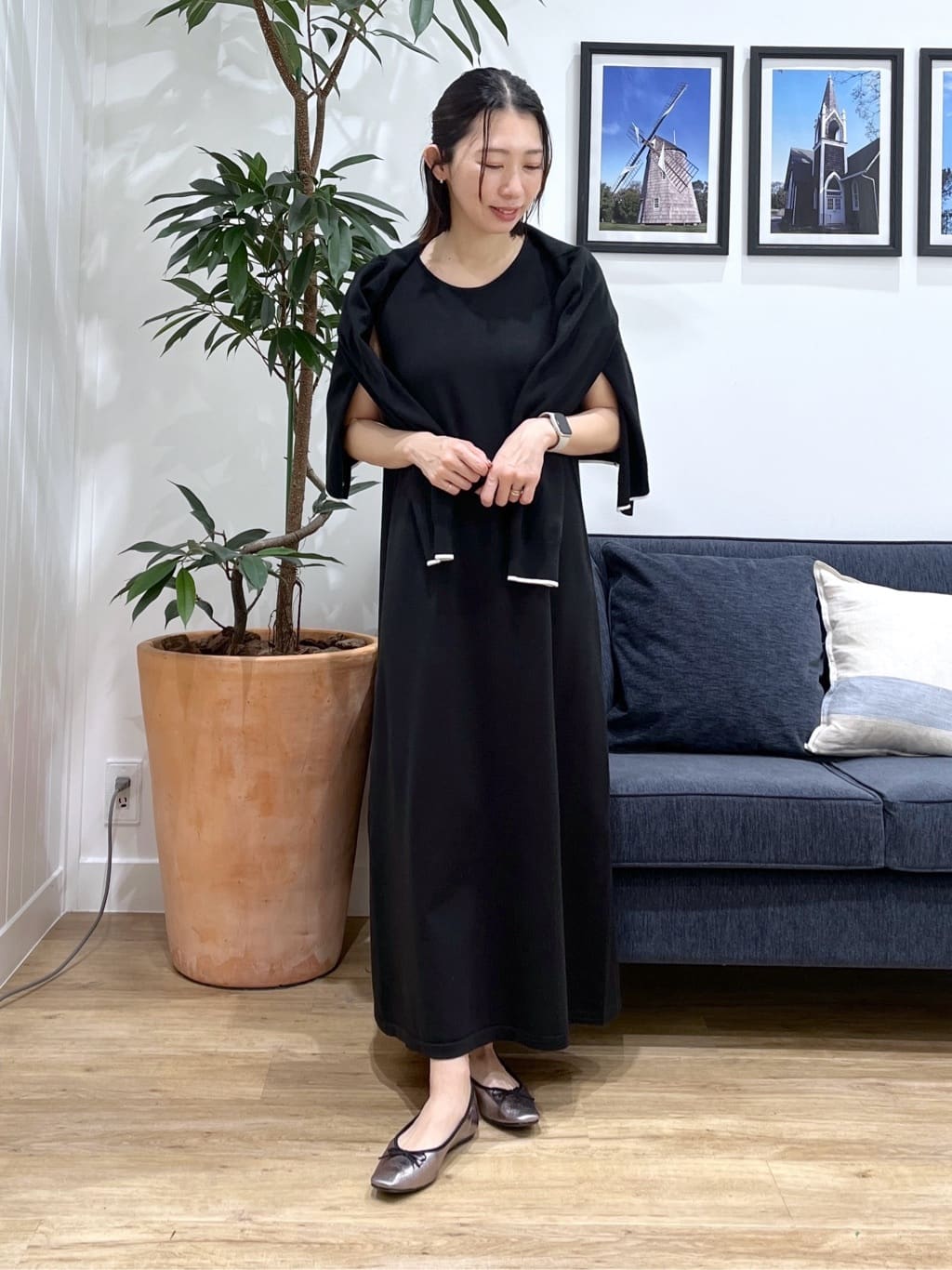 canaさんの「Dessin｜【2点セット・洗える】ニットカーディガン&times;ノースリーブワンピース」を使ったコーディネート