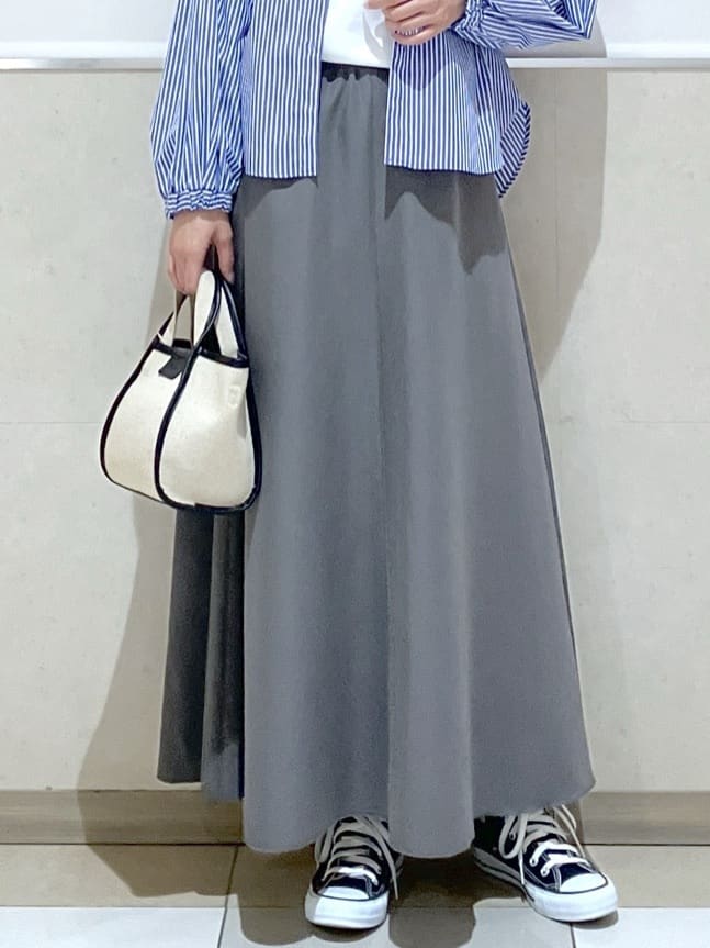 eriko さんの「Dessin｜【洗える】バルーンスリーブバンドカラーシャツ」を使ったコーディネート