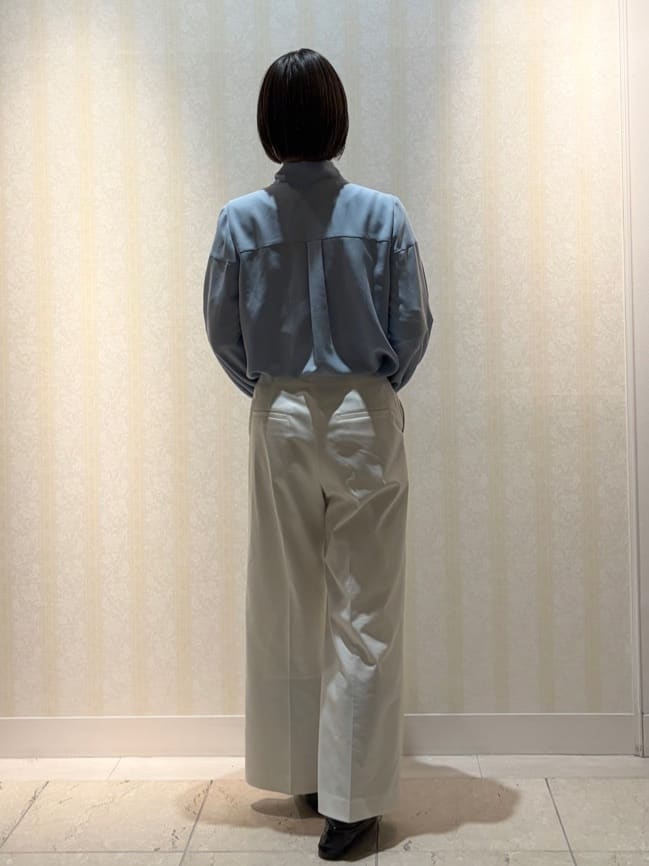 hikaruさんの「INDIVI｜【洗える】ジョーゼットボウタイブラウス」を使ったコーディネート