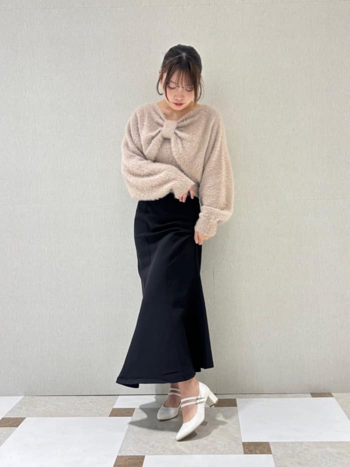 せらら⭐️さんの「ESPERANZA｜Wストラップパンプス」を使ったコーディネート