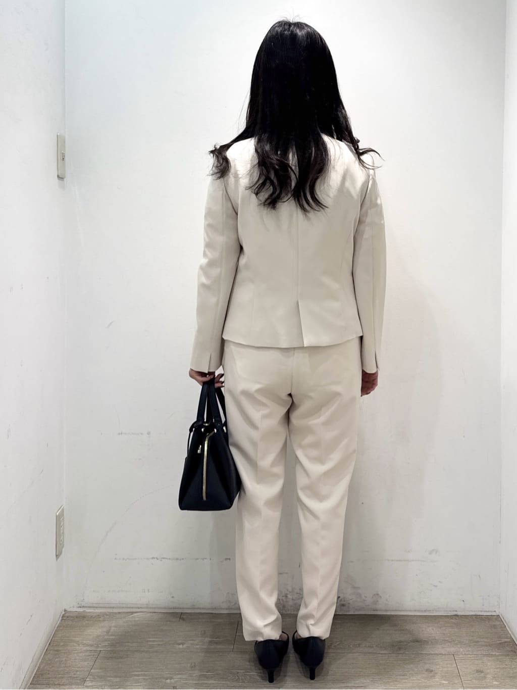 yuicciさんの「OPAQUE.CLIP｜《通勤対応》レースブラウス【洗濯機OK】」を使ったコーディネート