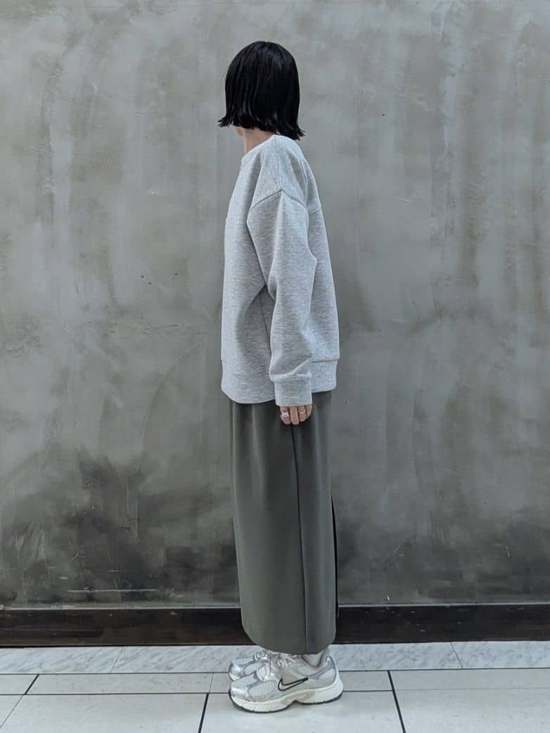 shioさんの「grove｜2WAYハーフジップスウェット」を使ったコーディネート
