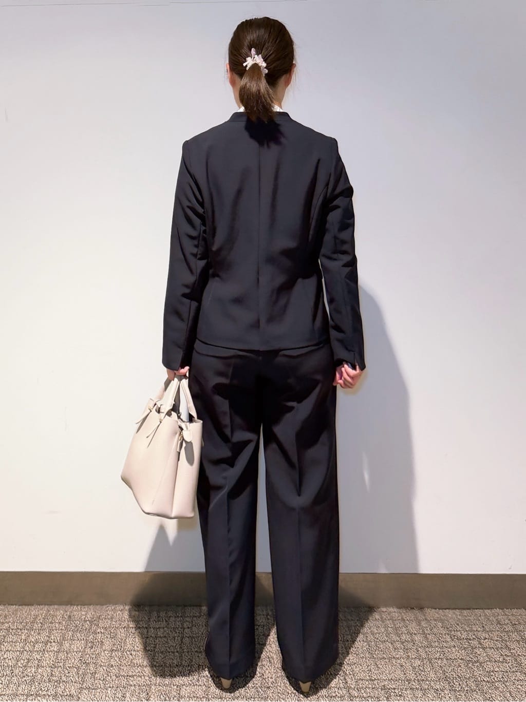 みーさんの「grove｜【マシンウォッシュ／防シワ/SS-3L】ストレッチワイドパンツ」を使ったコーディネート