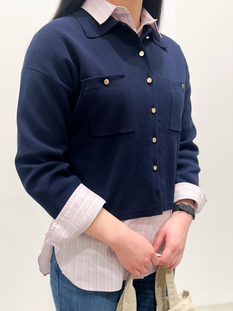 seinaさんの「grove｜羽織としても大活躍！驚きの伸びを備えたコットンナイロンストレッチシャツ」を使ったコーディネート