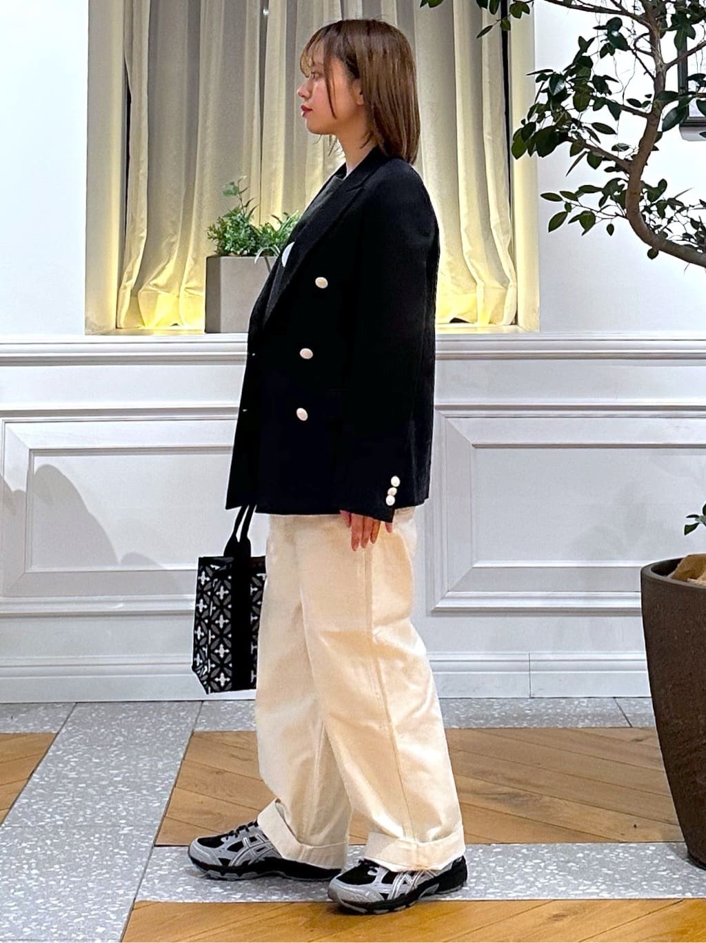 なべこさんの「DRESSTERIOR｜【セットアップ可】リネンブレンドダブルブレストジャケット」を使ったコーディネート