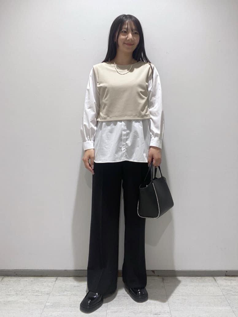 meiさんの「INDIVI｜【洗える／UVケア】レイヤード風デザイントップス」を使ったコーディネート