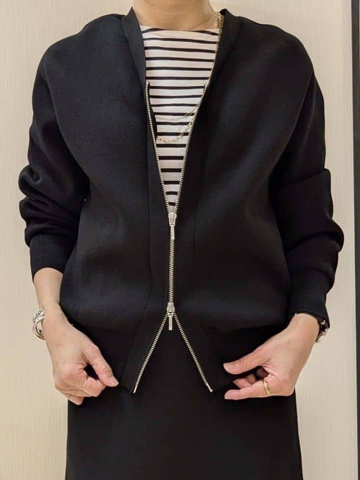 u-macoさんの「UNTITLED｜◆【軽羽織り/セットアップ可】ジップアップニットカーディガン」を使ったコーディネート
