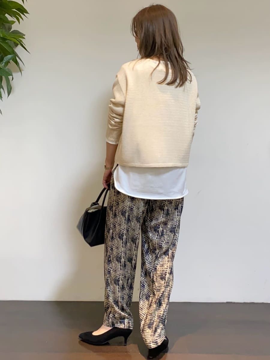 tomoさんの「UNTITLED｜◆【洗える/光沢感】ファンシーヤーンニット」を使ったコーディネート