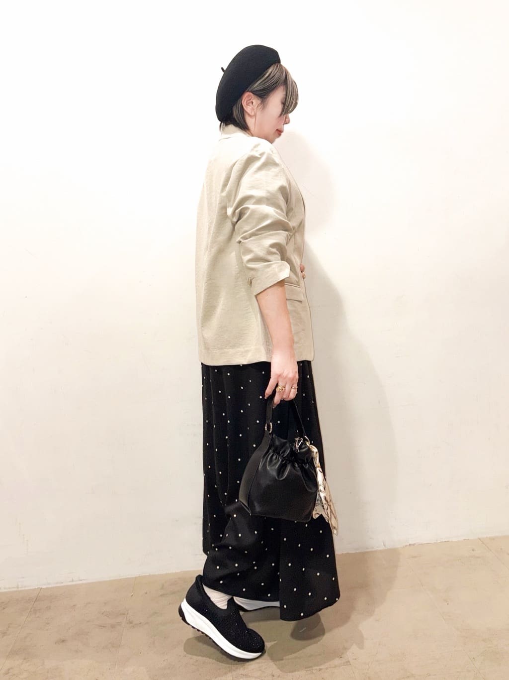 Ricoさんの「SHOO･LA･RUE｜【S-LL/セットアップ可/イージーケア/UV】オンにもオフにも 軽やかシングルジャケット」を使ったコーディネート
