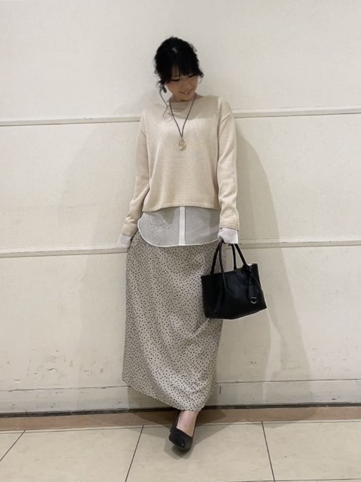 watanabeさんの「UNTITLED｜◆【洗える/光沢感】ファンシーヤーンニット」を使ったコーディネート