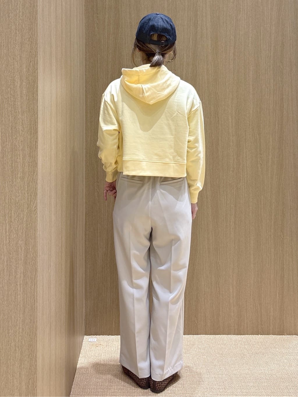 たけねぇさんの「OPAQUE.CLIP｜ショート裏毛フーディ【洗濯機OK】」を使ったコーディネート