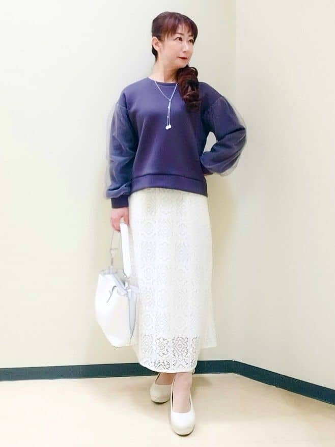 花さんの「Reflect｜チュールレイヤードスリーブプルオーバー」を使ったコーディネート