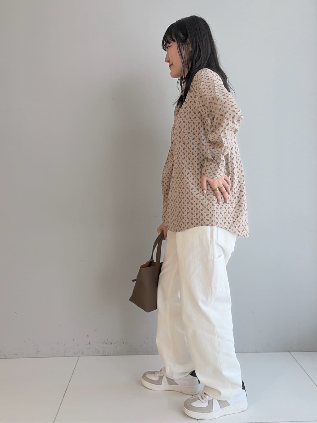 Akutagawaさんの「TAKEO KIKUCHI｜【BOWLER HAT LABEL】小紋ペイズリープリント 長袖シャツ」を使ったコーディネート