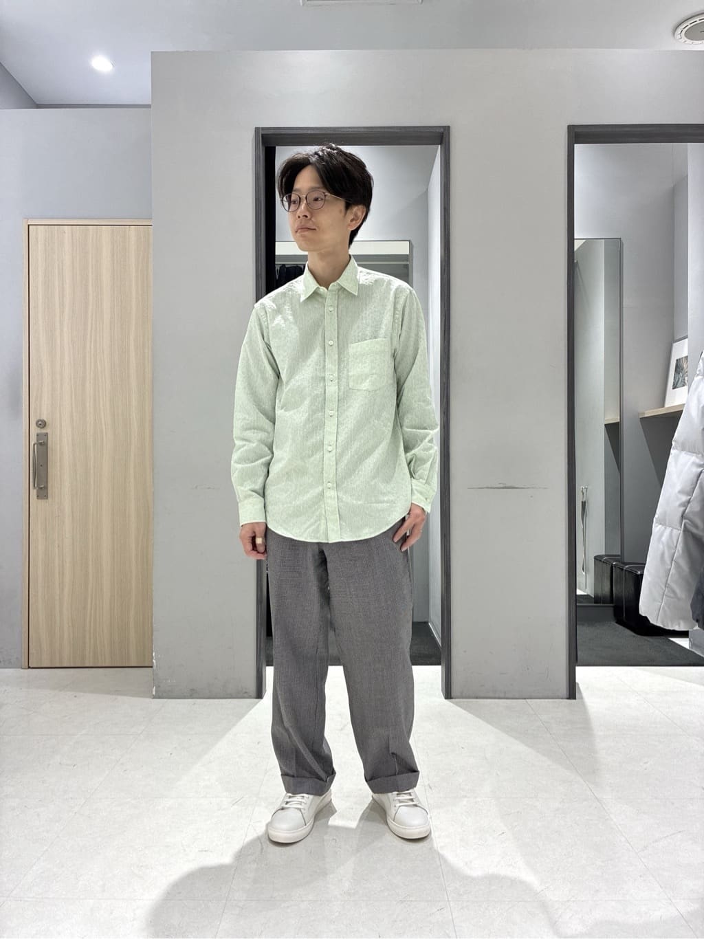 わいずみさんの「TAKEO KIKUCHI｜畦編みチェック ニットカーディガン」を使ったコーディネート