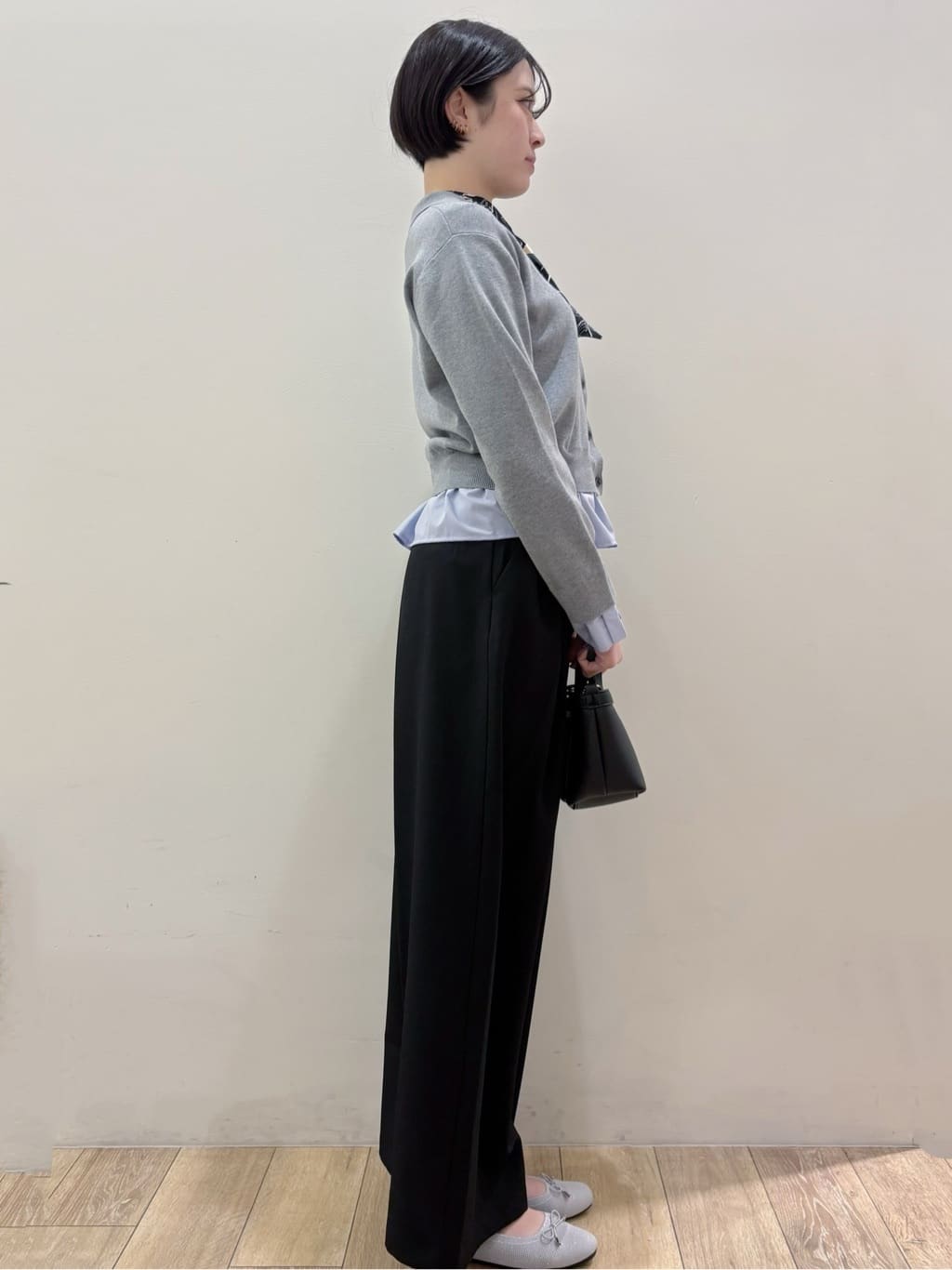 RINさんの「OPAQUE.CLIP｜ポロ衿シャツドッキングニット【洗濯機OK】」を使ったコーディネート