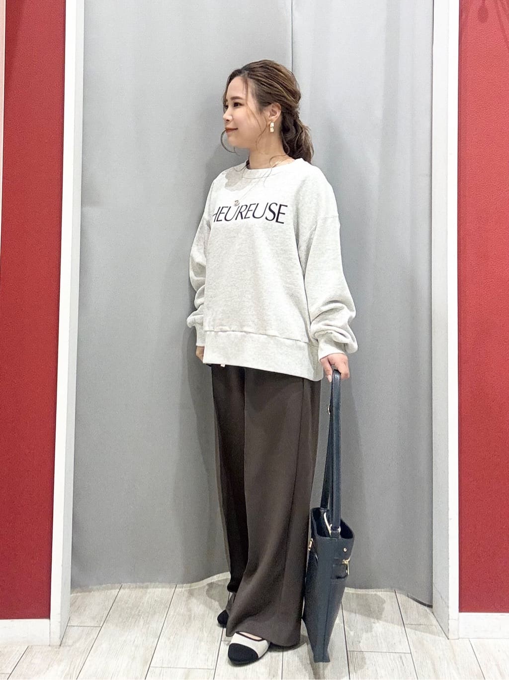 shioさんの「SHOO･LA･RUE｜【洗濯機可/S-LL】さらっと快適　麻調ゆるリブブルゾン」を使ったコーディネート