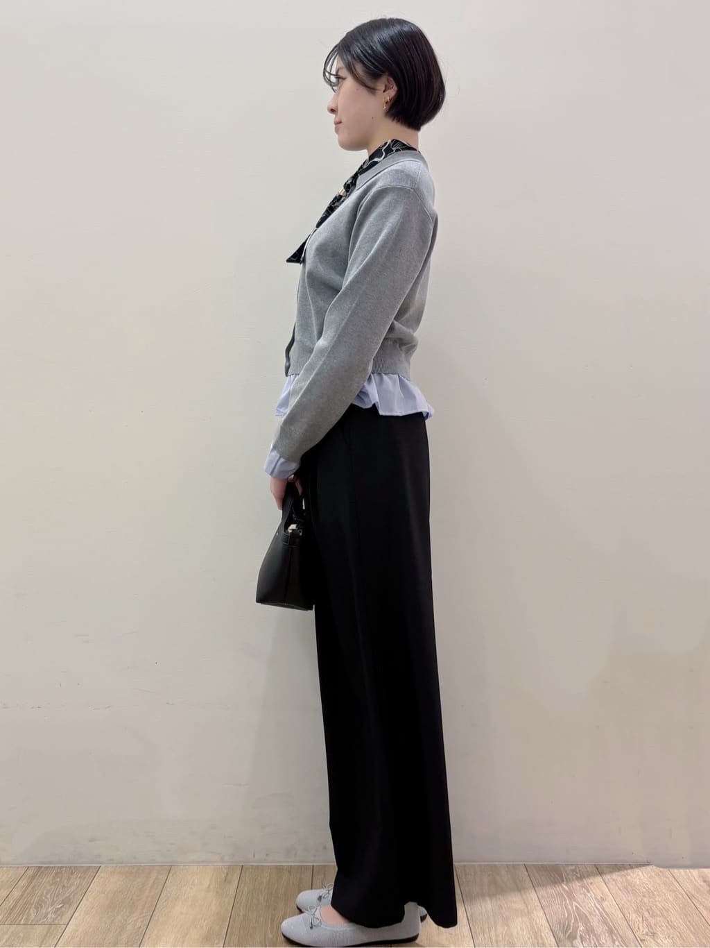 RINさんの「OPAQUE.CLIP｜ポロ衿シャツドッキングニット【洗濯機OK】」を使ったコーディネート