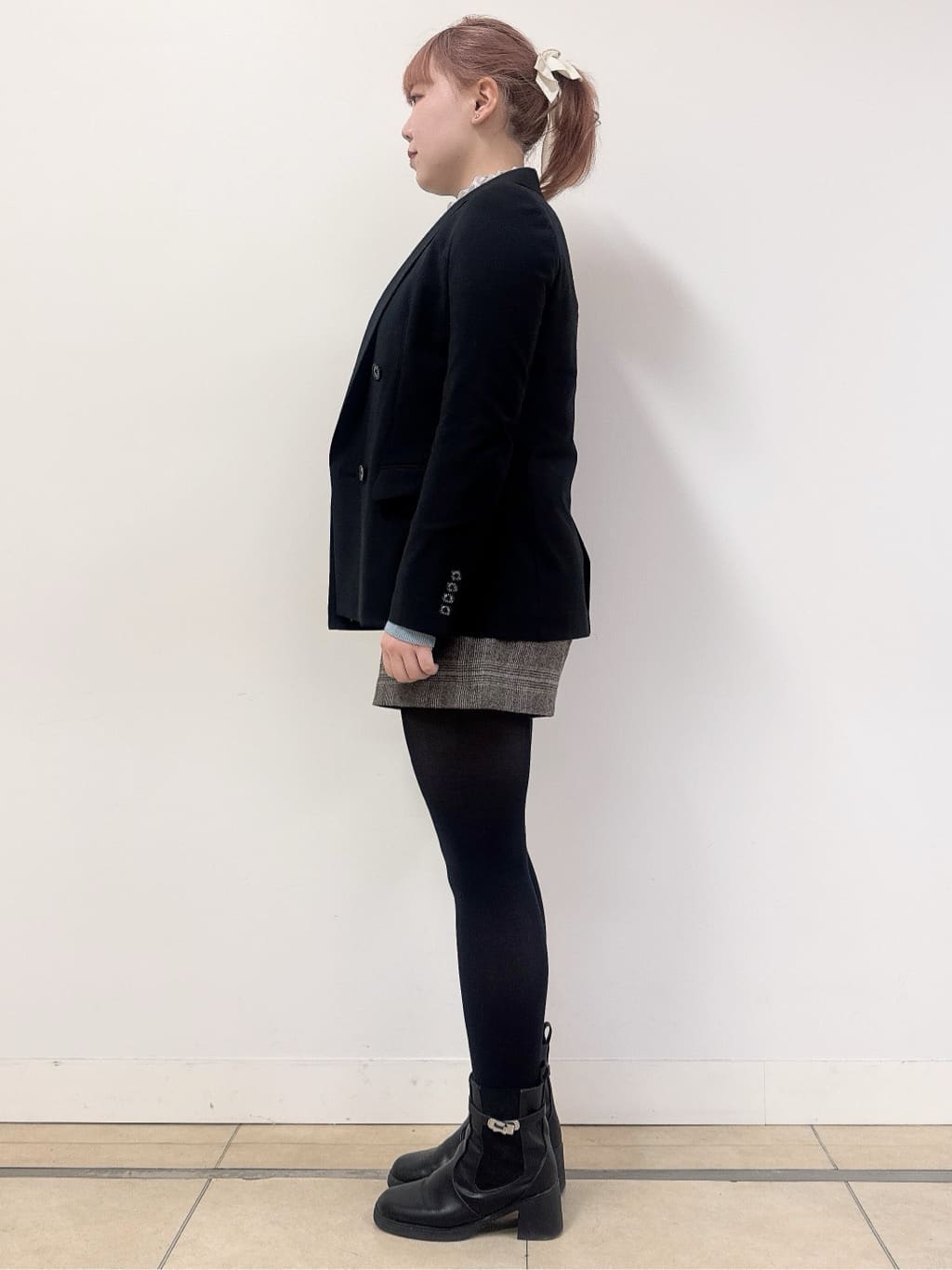 なかもとあきさんの「DRESSTERIOR｜◆【セットアップ可】ピークドダブルライトストレッチジャケット」を使ったコーディネート