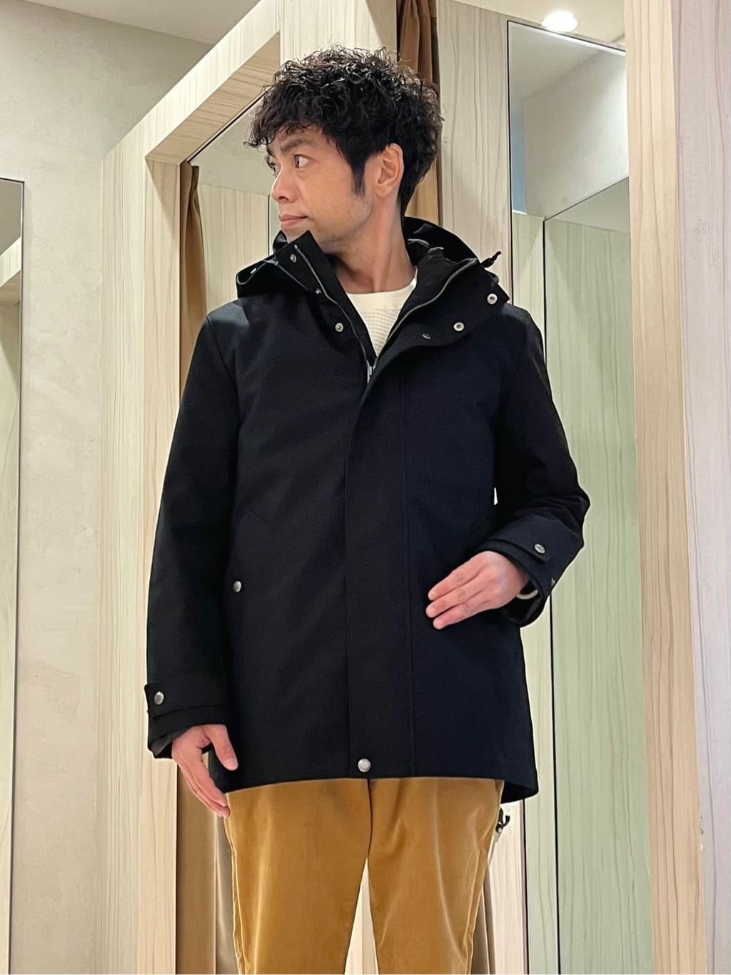 URAさんの「TAKEO KIKUCHI｜【3WAY】ドビー ダウンライナー付ブルゾン」を使ったコーディネート