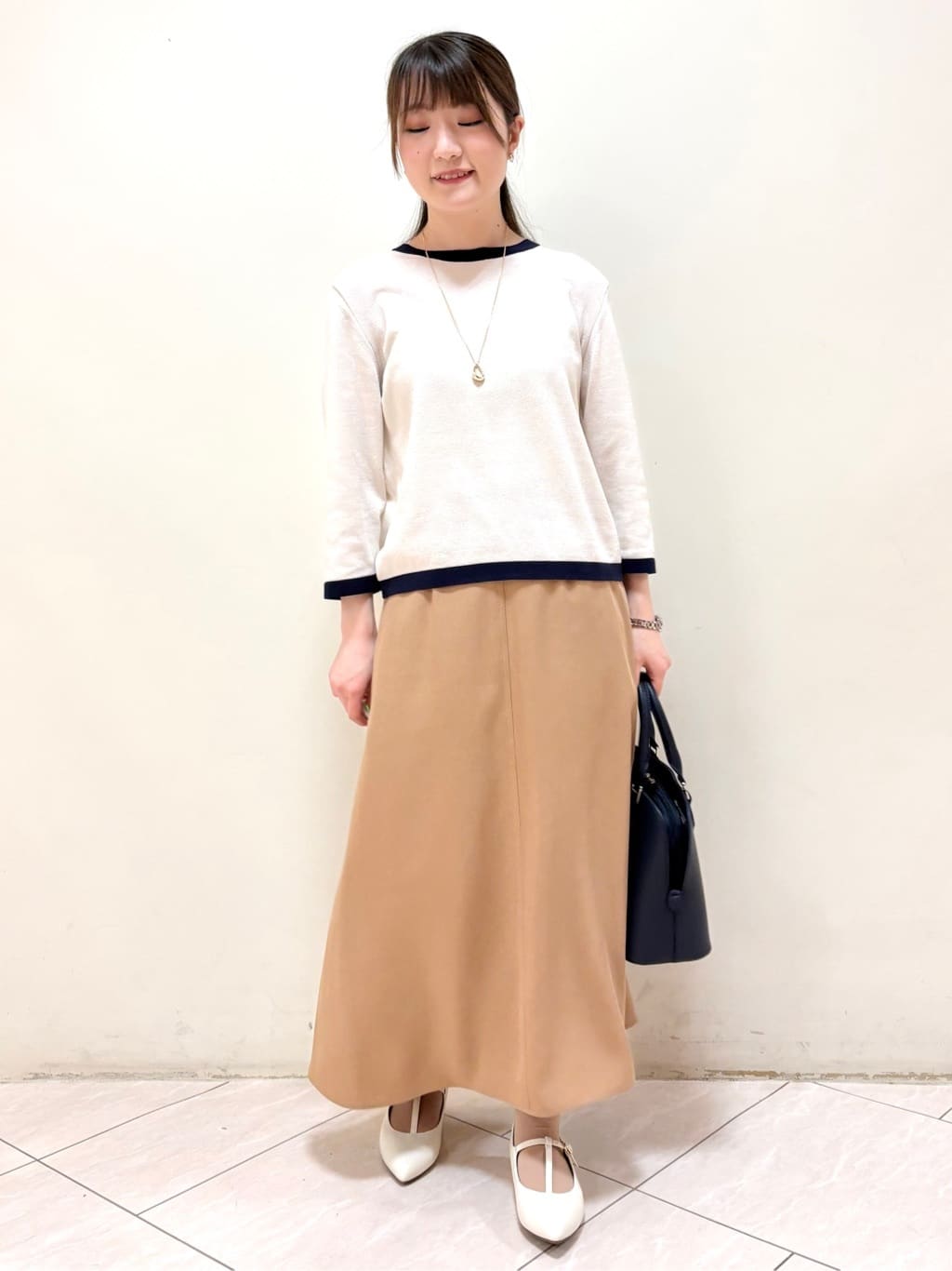 mikiさんの「Reflect｜【アンサンブル可】バイカラーニット」を使ったコーディネート