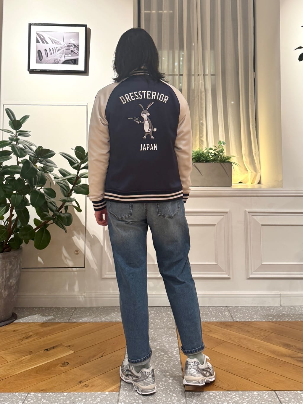 kawarataniさんの「DRESSTERIOR｜【MonoMax4月号掲載】ピストルラビット スカジャン」を使ったコーディネート