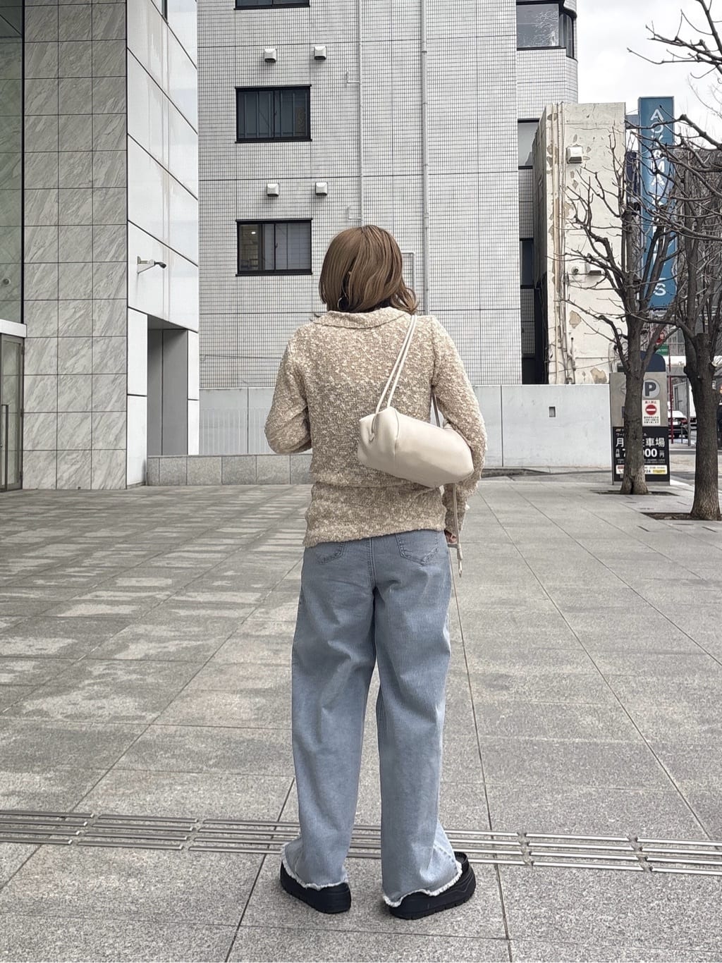 kotakiさんの「INDIVI｜ブークレポロニット」を使ったコーディネート