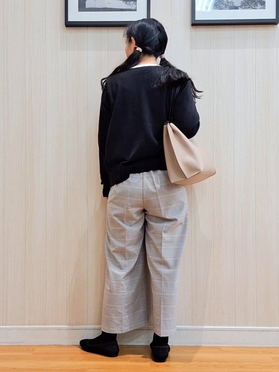 Saoさんの「SHOO･LA･RUE｜【洗濯機可/S-LL/アンサンブル可】結局、シンプル クルーネックニット」を使ったコーディネート