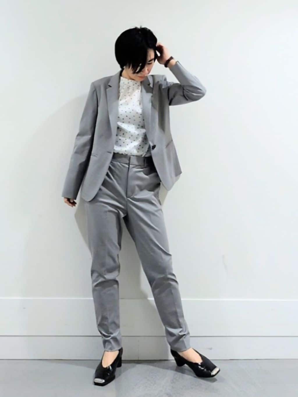 ミズタさんの「UNTITLED｜【UV/接触冷感/スーツ】ジャージテーラードジャケット」を使ったコーディネート