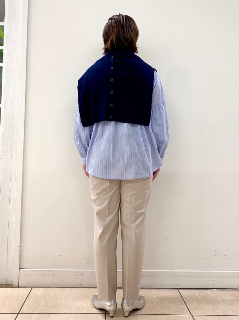ksmさんの「Reflect｜【レイヤードにおすすめ◎】バンドカラーボリュームスリーブシャツ」を使ったコーディネート