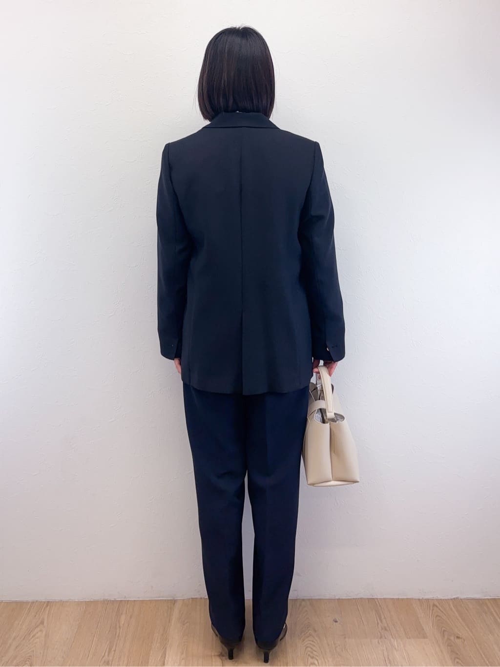 Takeさんの「OPAQUE.CLIP｜金ボタンダブルブレストテーラードジャケット／セットアップ対応【洗える】」を使ったコーディネート