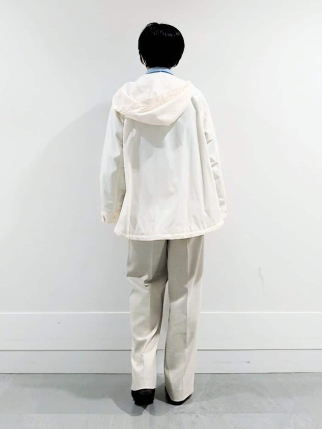 ミズタさんの「UNTITLED｜【洗える/はっ水】リラクシーマウンテンパーカー」を使ったコーディネート