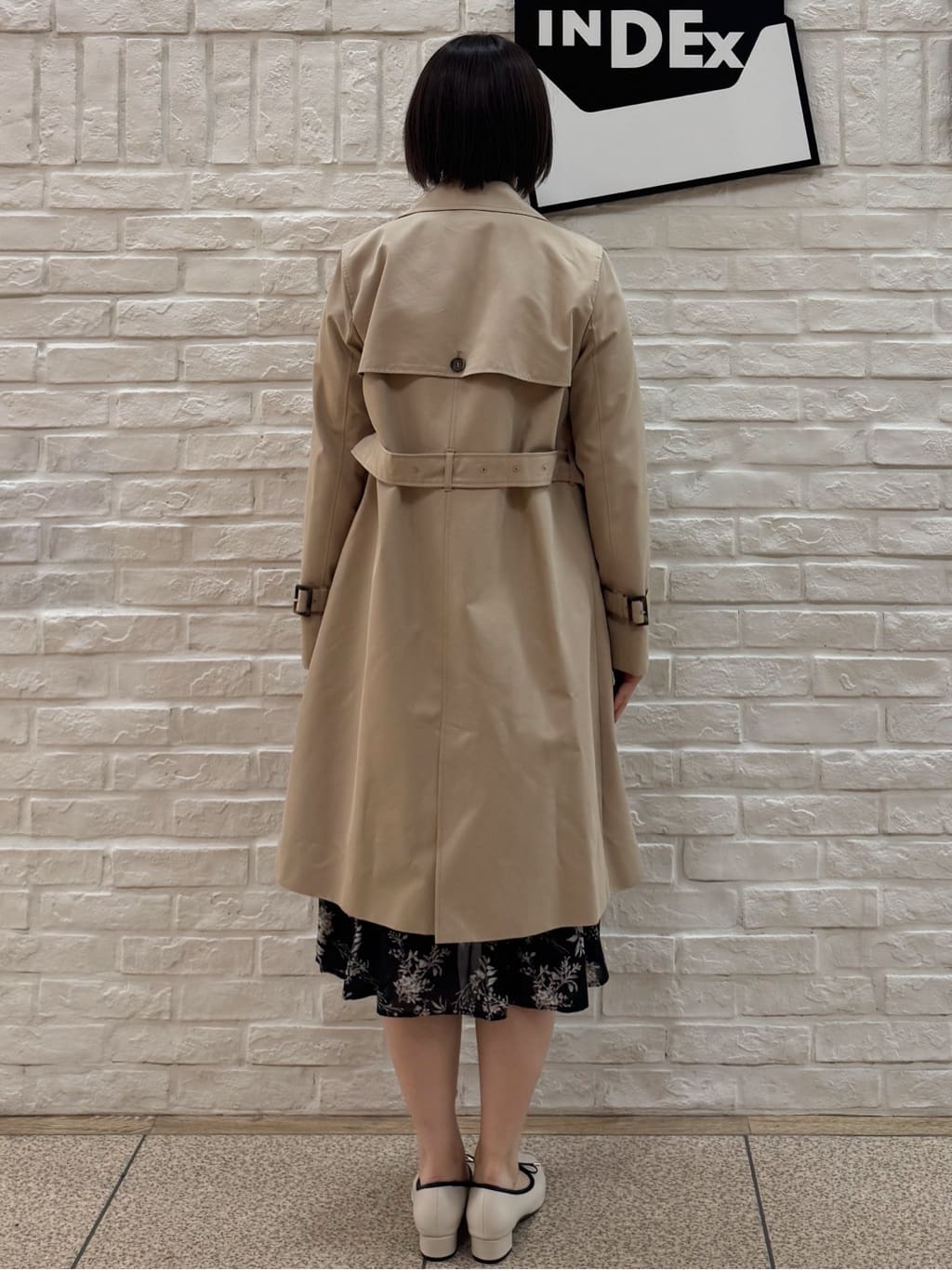 mihaさんの「index｜撥水トレンチコート【洗濯機OK／花粉対応】《XS～3L》」を使ったコーディネート