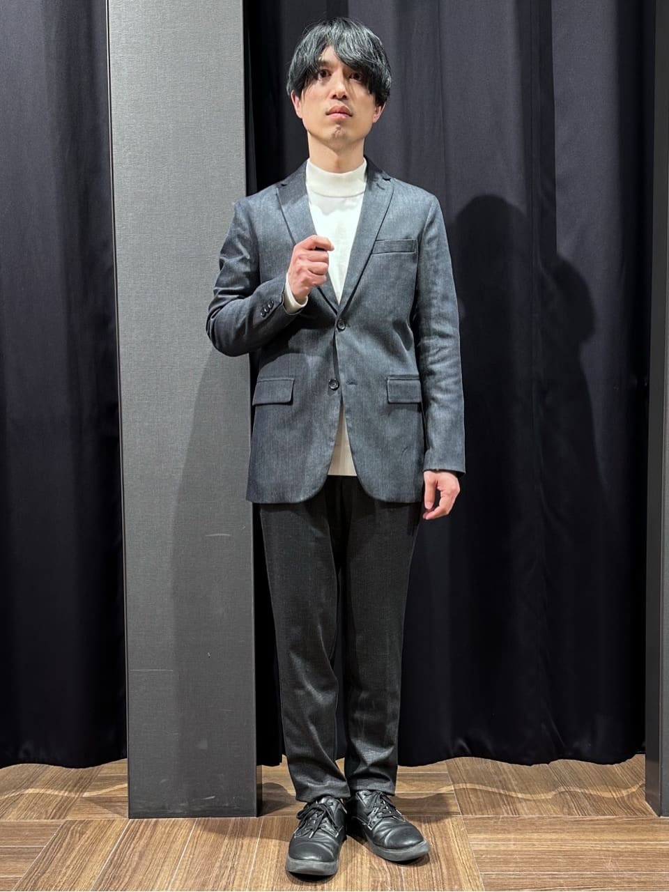 tomoyaさんの「THE SHOP TK｜ライトエバーデニム ジャケット 洗濯機OK/ストレッチ/セットアップ可」を使ったコーディネート
