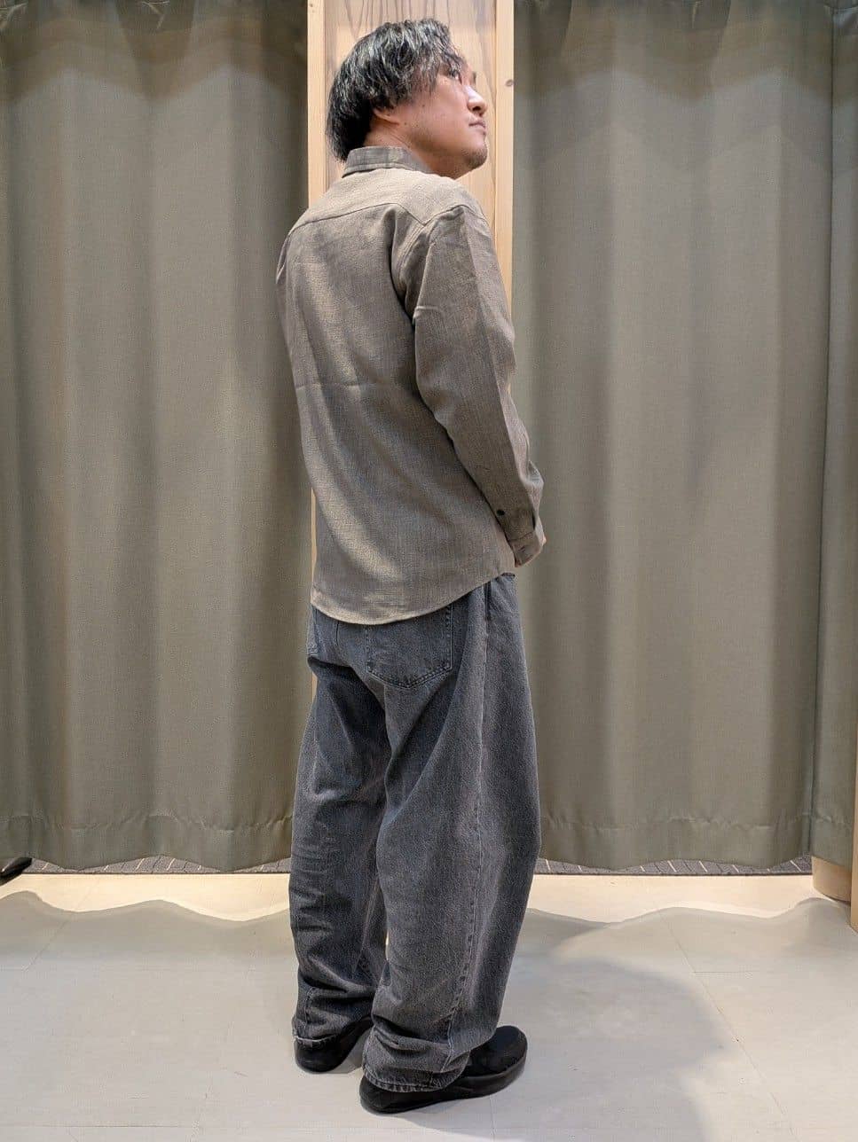 okcさんの「THE SHOP TK｜【LINO FINE】リネンライク 長袖シャツ UVカット/イージーケア/吸水速乾/洗濯機OK」を使ったコーディネート