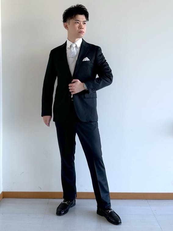 イッシーさんの「TAKEO KIKUCHI｜【BOWLER HAT LABEL】ピンヘッドジャージ ジャケット」を使ったコーディネート
