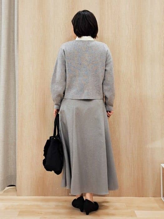 ふるさんの「grove｜きれい見えとイージーな着心地を両立した、ウエストシャーリング ワイドパンツ」を使ったコーディネート