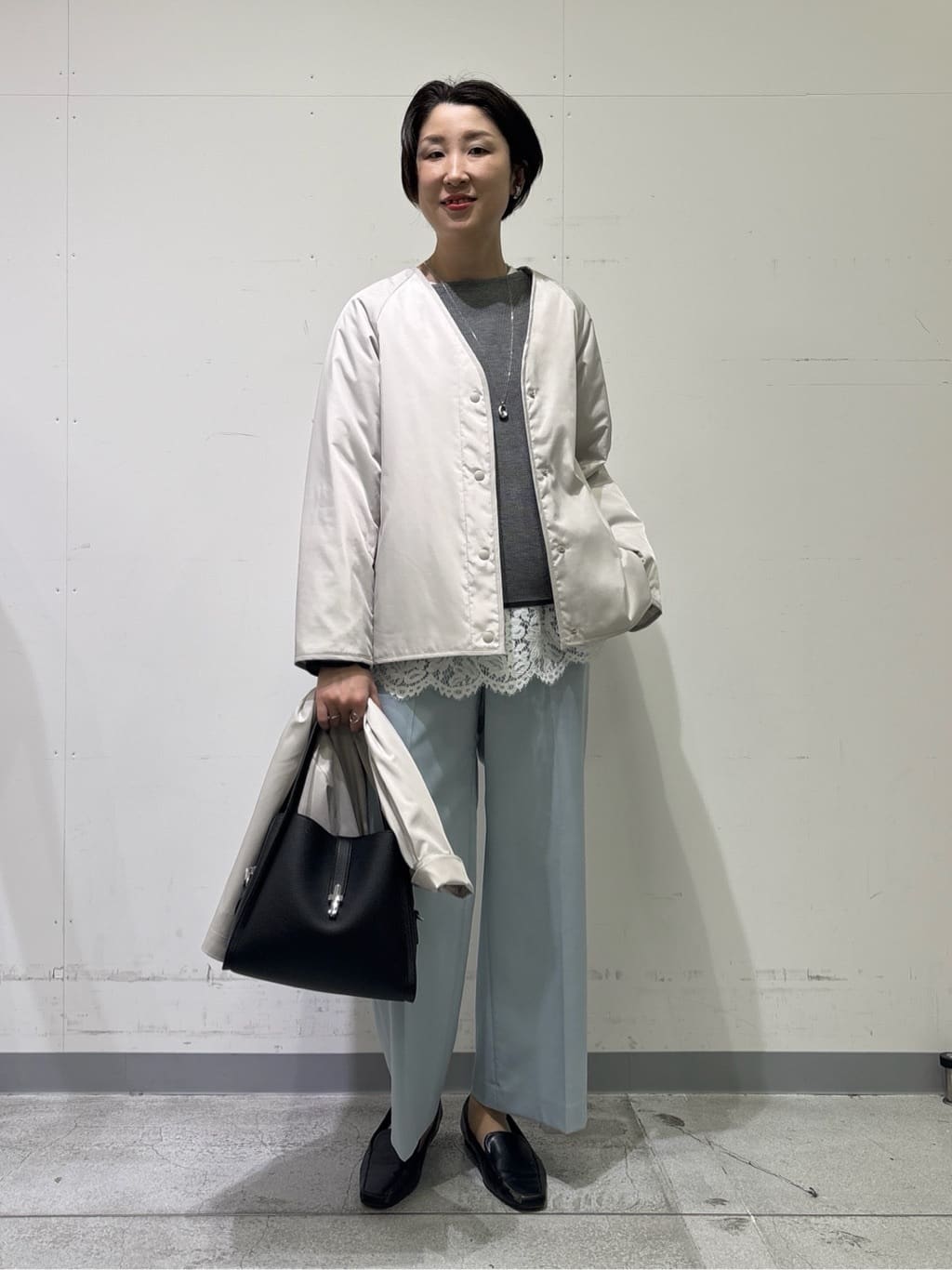 yuriさんの「INDIVI｜【新作褒められパンツ】快温ワイドパンツ」を使ったコーディネート