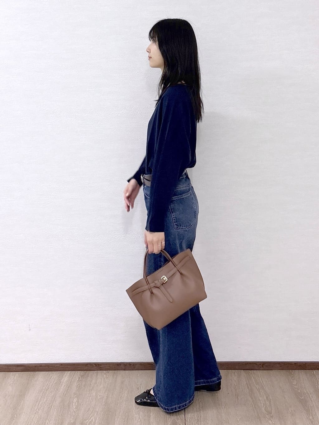 sachikoさんの「OPAQUE.CLIP｜ワイドストレートデニムパンツ【洗濯機OK】《S～LL》」を使ったコーディネート