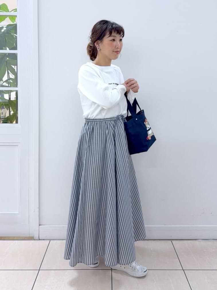 Osawaさんの「Dessin｜【セットアップ可/洗える】先染めストライプフレアスカート」を使ったコーディネート