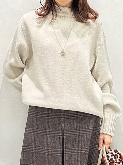 Miwaさんの「UNTITLED｜【ふんわり/タイト見え】グレンチェックスカート」を使ったコーディネート