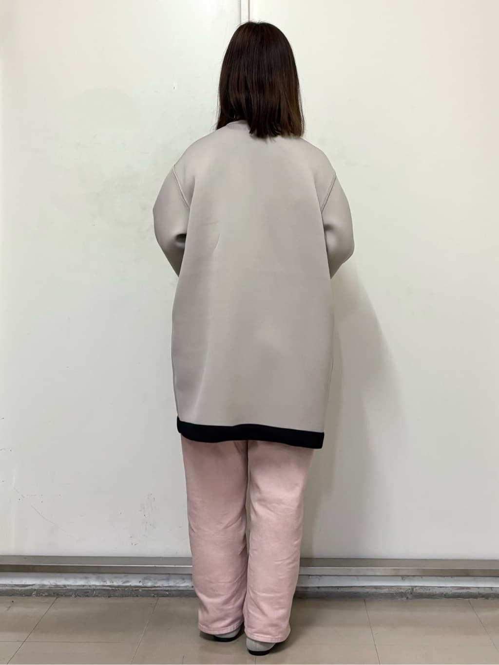 やまさんの「OPAQUE.CLIP｜リバーシブル配色ノーカラーコート【洗濯機OK】」を使ったコーディネート