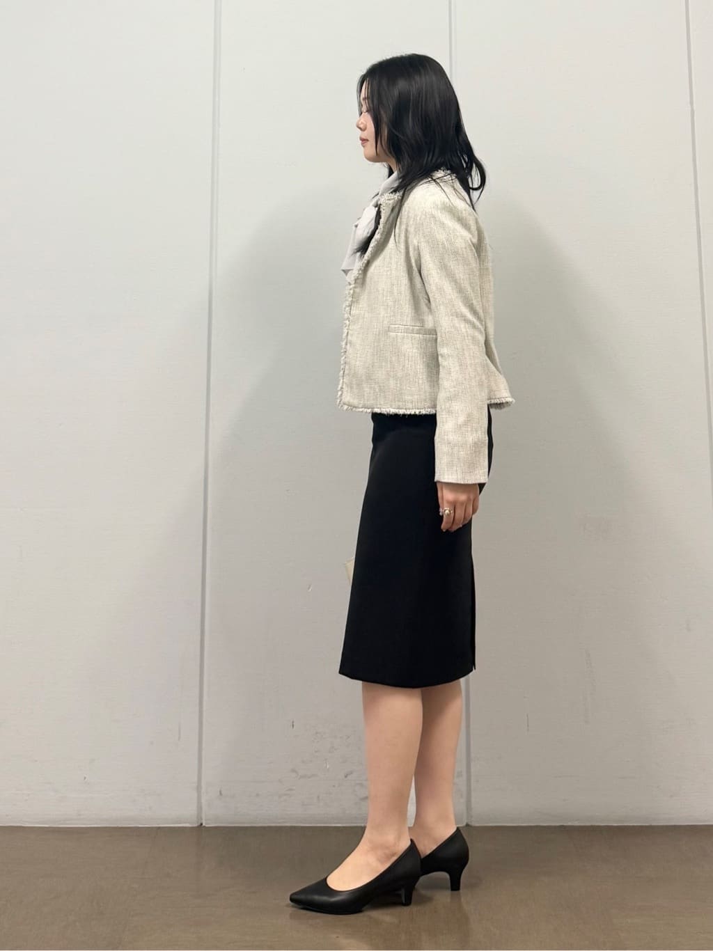 mizukiさんの「INDIVI｜【軽量／SETUP可能】ストレッチツイードジャケット」を使ったコーディネート