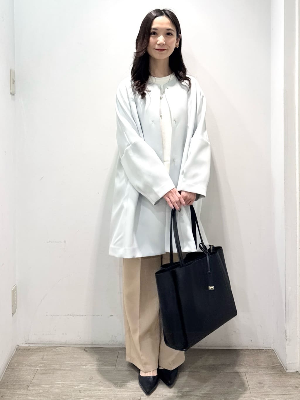 yuicciさんの「OPAQUE.CLIP｜フォルムスリーブミドルコート【洗濯機OK】」を使ったコーディネート