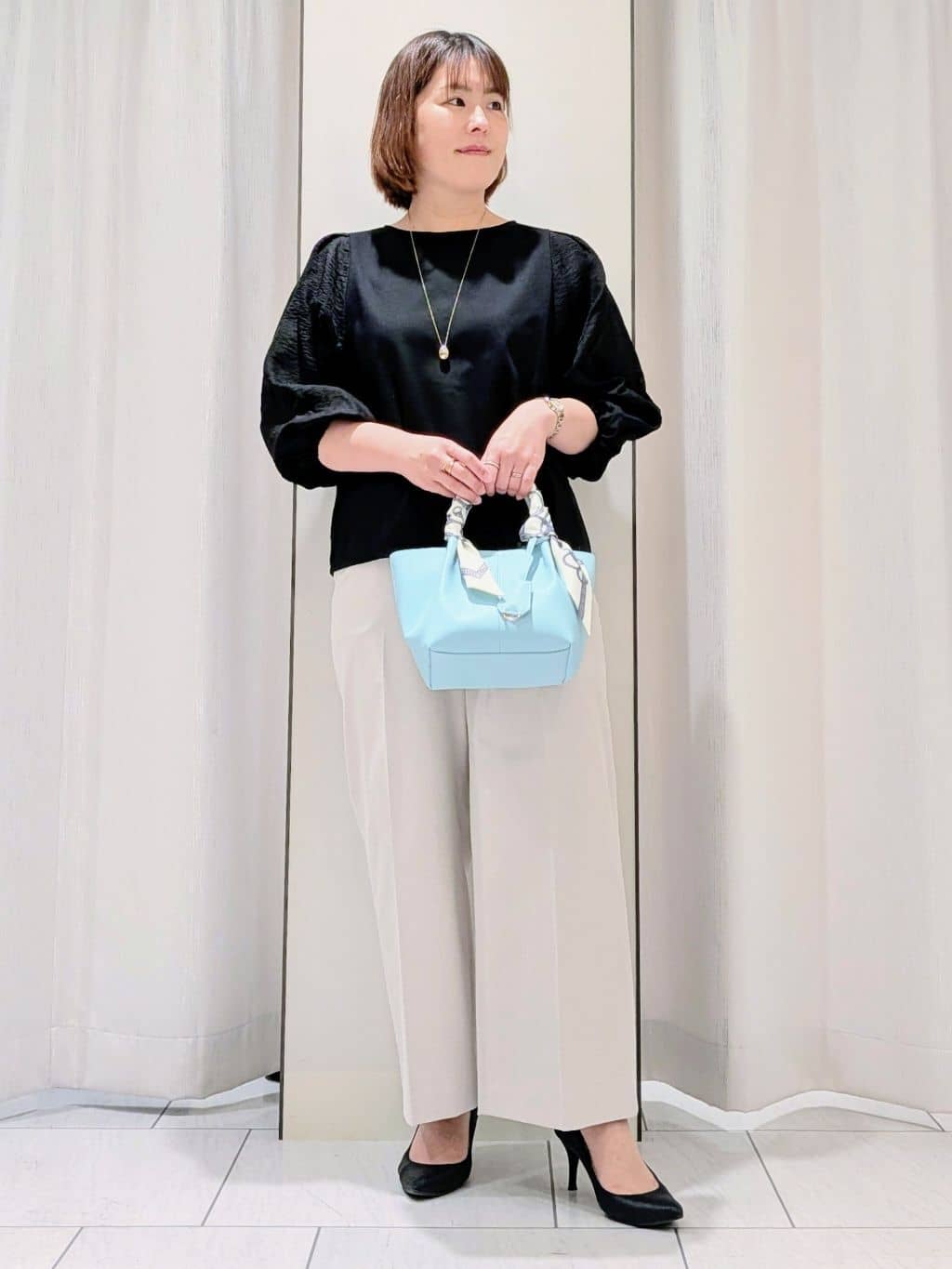 Onumaさんの「UNTITLED｜【定番人気/はっ水/洗える】タスランショートトレンチコート」を使ったコーディネート