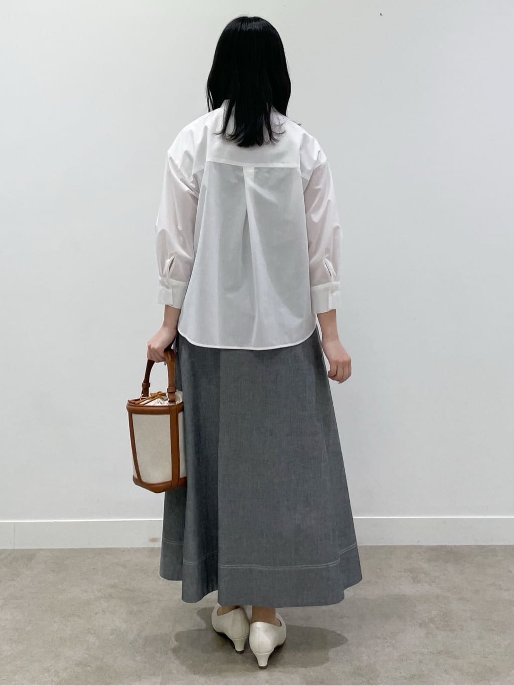 yukariさんの「Reflect｜【接触冷感】八分袖フロントフリルブラウス」を使ったコーディネート