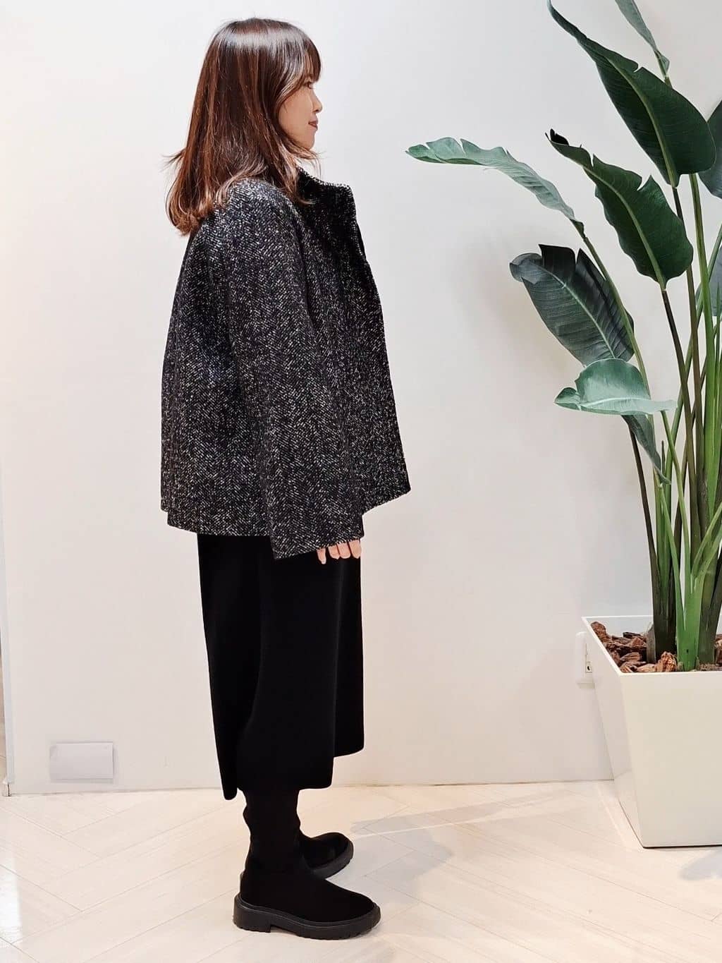 YuKaRiさんの「UNTITLED｜【ロング丈/ゆったりシルエット】テントライン ニットワンピース」を使ったコーディネート